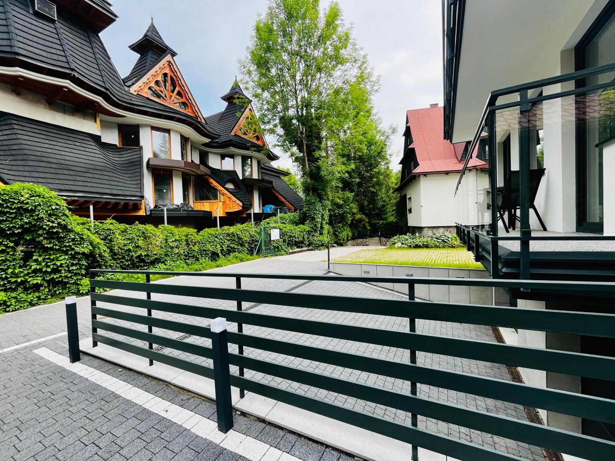 Apartamenty W Centrum Gorski Krysztal Zakopane Eksteriør billede